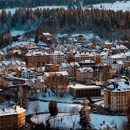 Appartement Luna Avec Parking Couvert Prive Le Locle Zewnętrze zdjęcie