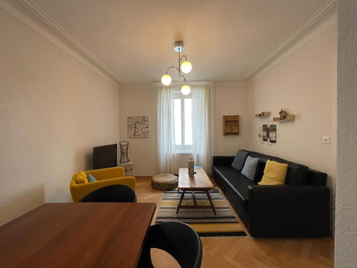 Appartement Luna Avec Parking Couvert Prive Le Locle Zewnętrze zdjęcie