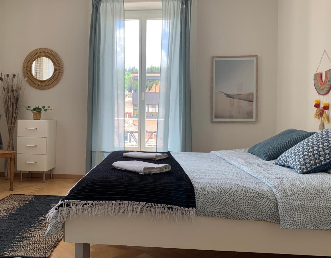 Appartement Luna Avec Parking Couvert Prive Le Locle Zewnętrze zdjęcie